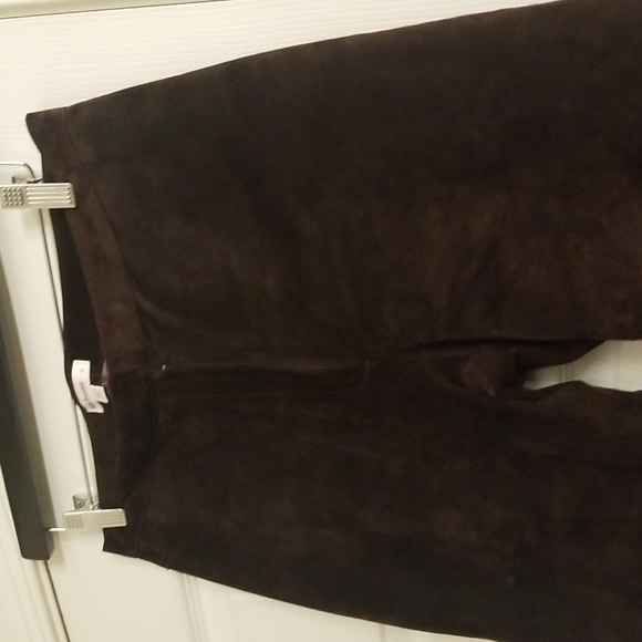 Chocolate suede leather pants - Picture 4 of 10